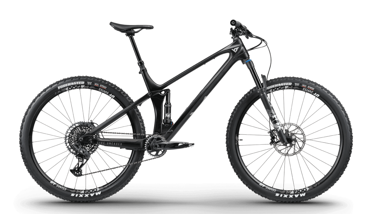 Paint for 2022 YT Izzo Core 3 - Matte Black Magic - Rotaris B.V.