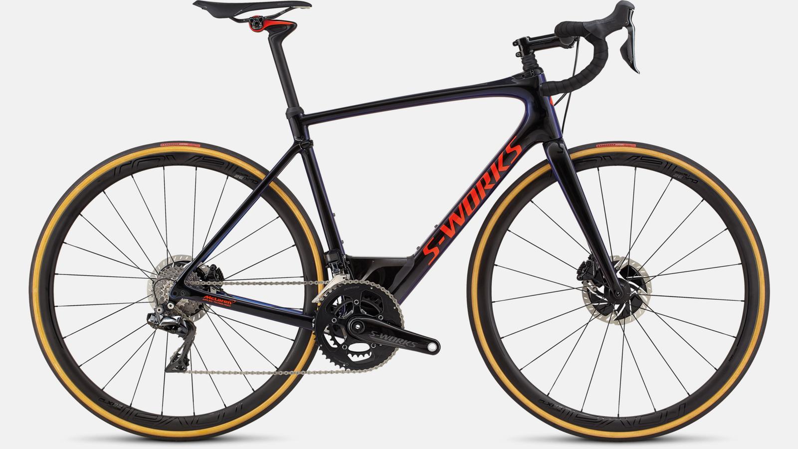 Paint for 2018 Specialized S-Works Roubaix Dura-Ace Di2 - Gloss Tarmac Black